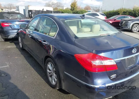 2013 Hyundai Genesis 3.8 z USA, uszkodzony, nr VIN KMHGC4DD6DU209621